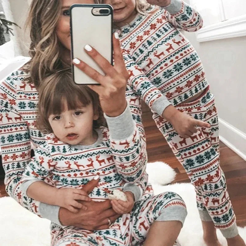 Matching Family Christmas Pajamas – Cozy Holiday Set for Mom, Dad, Kids & Baby